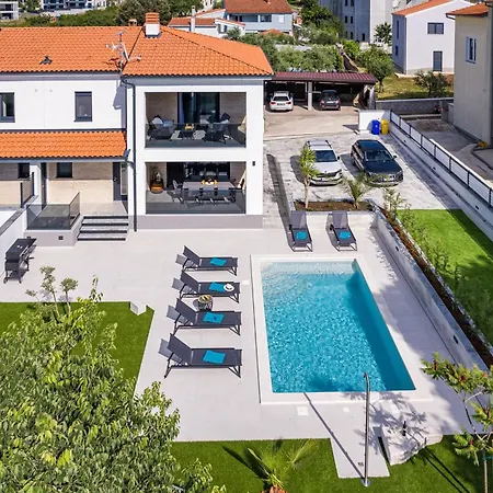 Polaris & Antares Villa