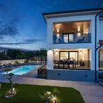 Villa Polaris & Antares